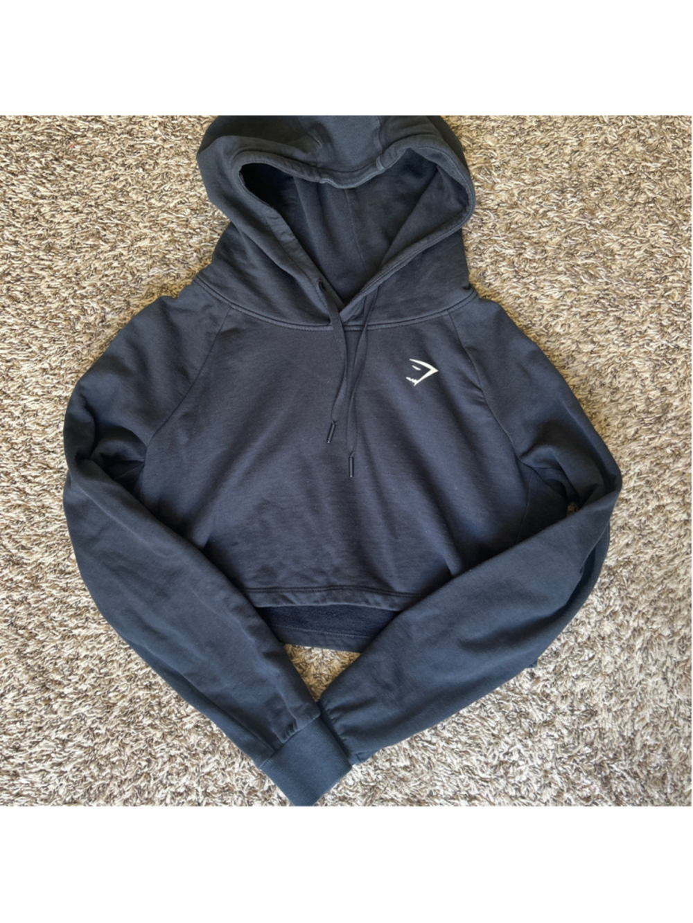 Women's Gymshark Black Cropped Hoodie M